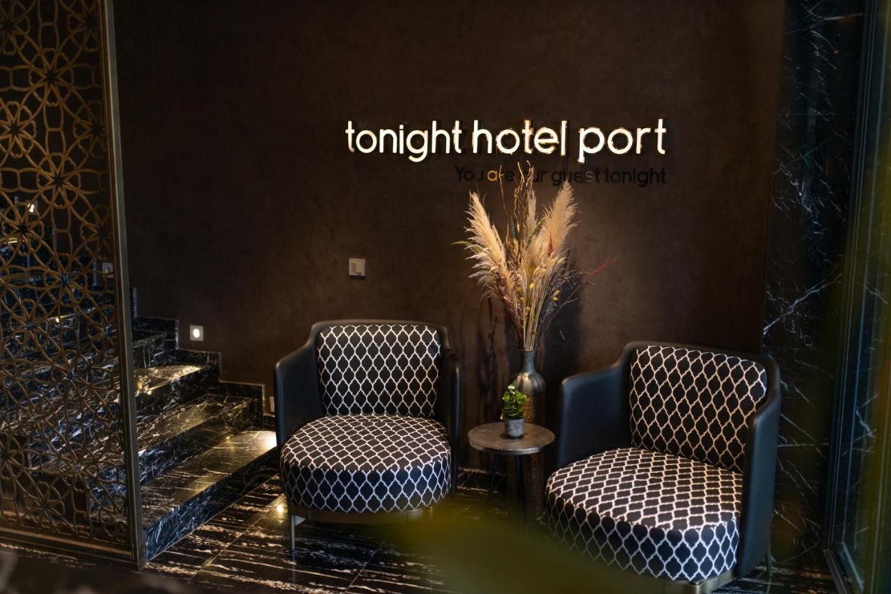 Tonight Hotel Port Истанбул Екстериор снимка